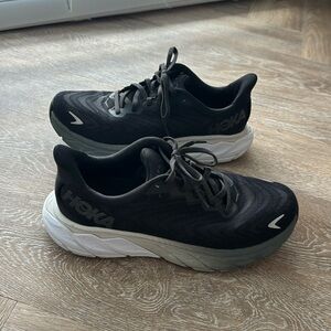 Women’s Hoka Arahi 6